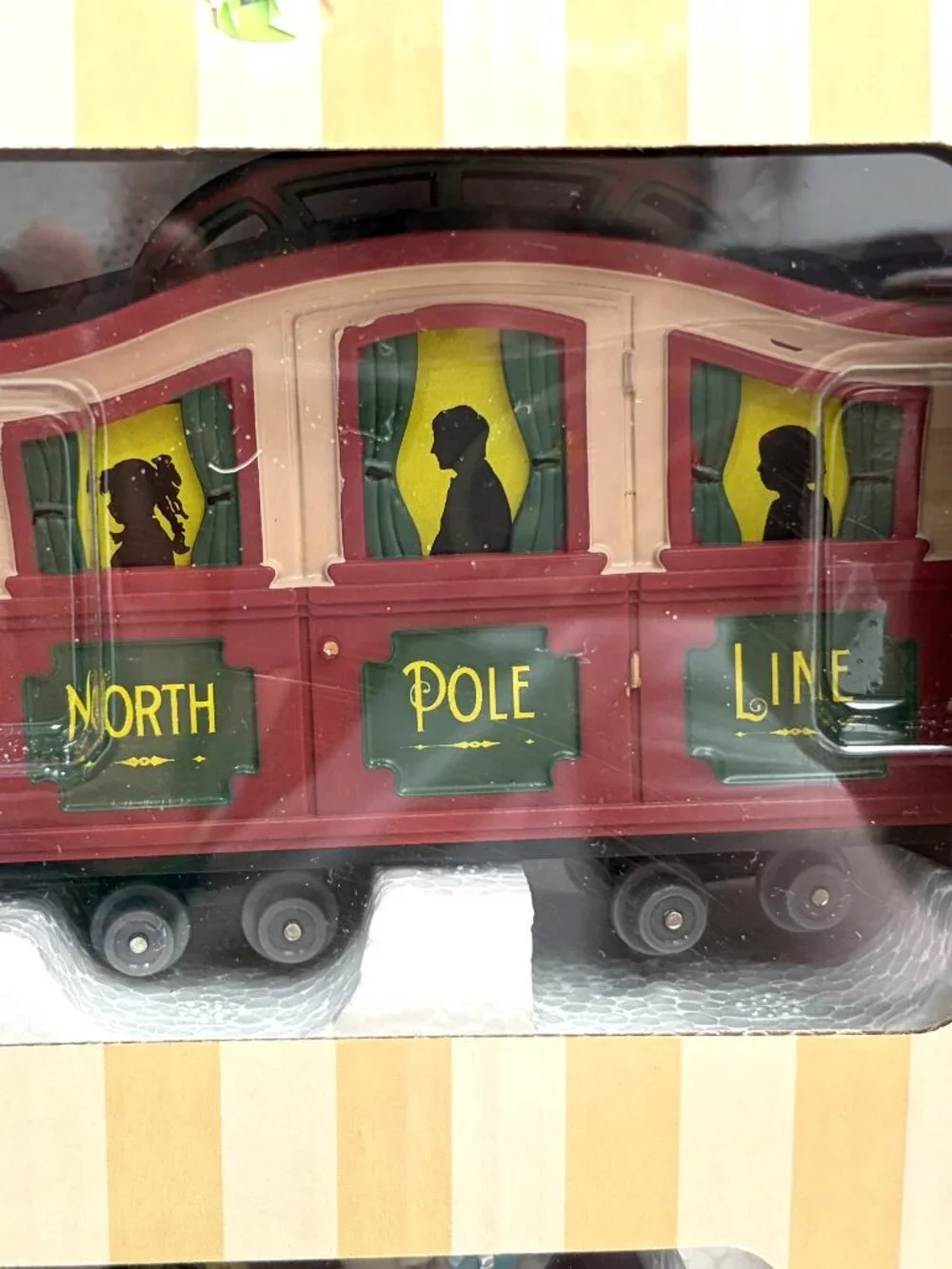 NEW Lemax North Pole Railway Christmas Train Sights & Sounds #74223